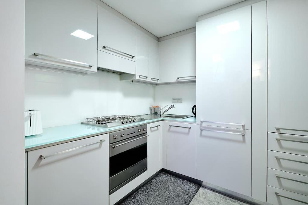 Fioravanti Suite Milán Exterior foto